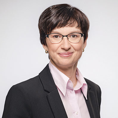 Nina Higatzberger-Schwarz, Head of Investor Relations of VIG (portrait, © Klaus Ranger)