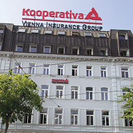 Building of Kooperativa in Czech Republic (photo, © Robert Newald)