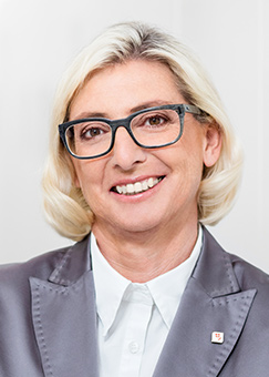 Elisabeth Stadler, General Manager (photo, © Ian Ehm)