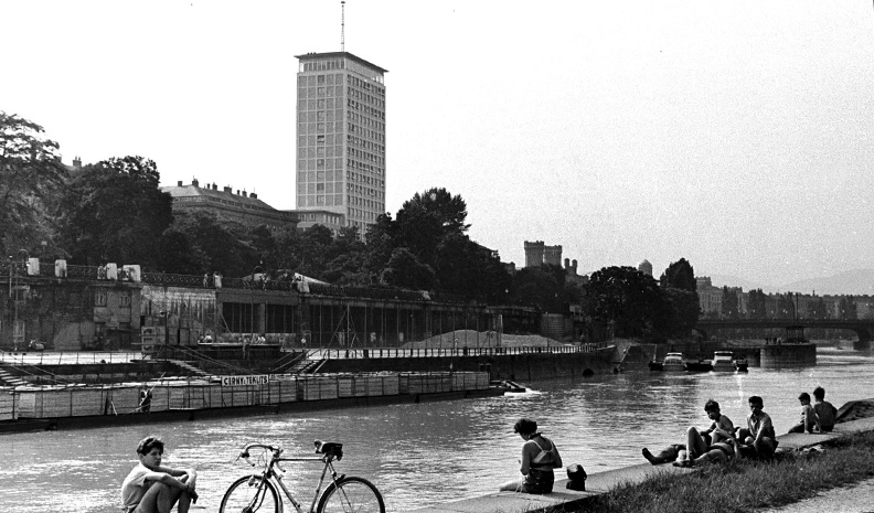 Vienna Ringturm (photo, © Votava)